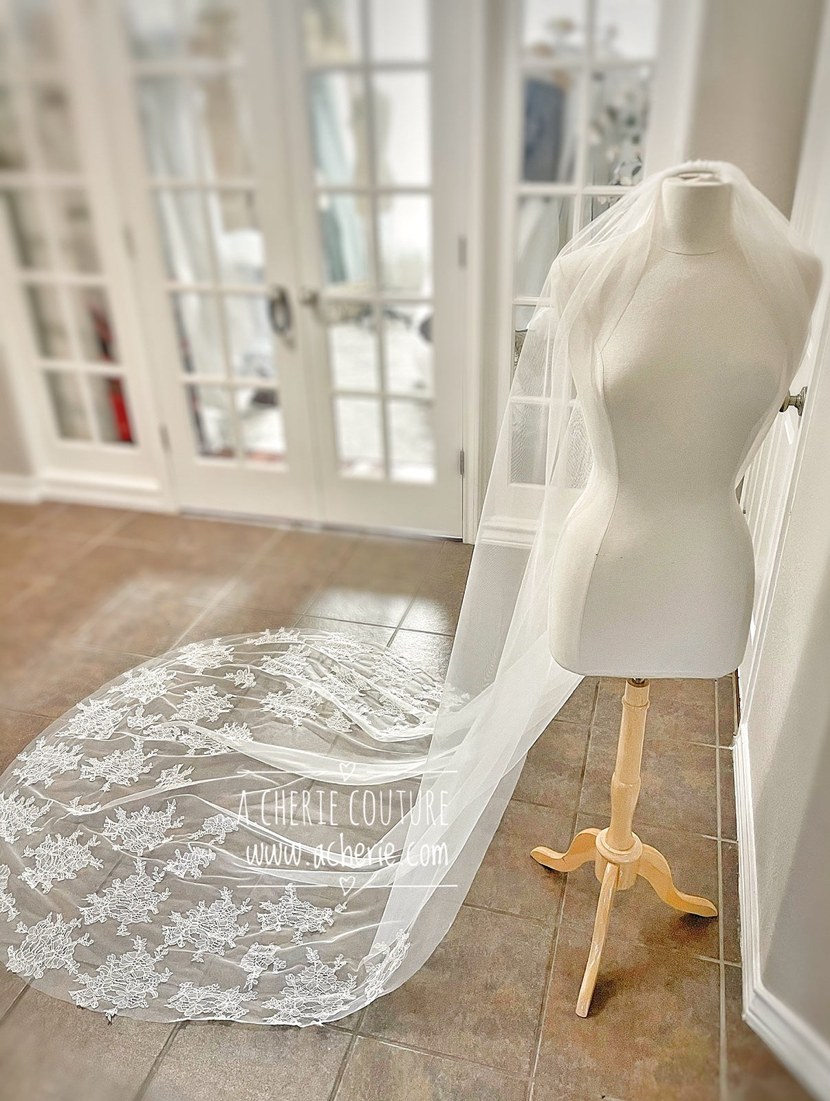 Style CHV06 Chantilly Lace Chapel Veil - A.Cherie Couture Shop