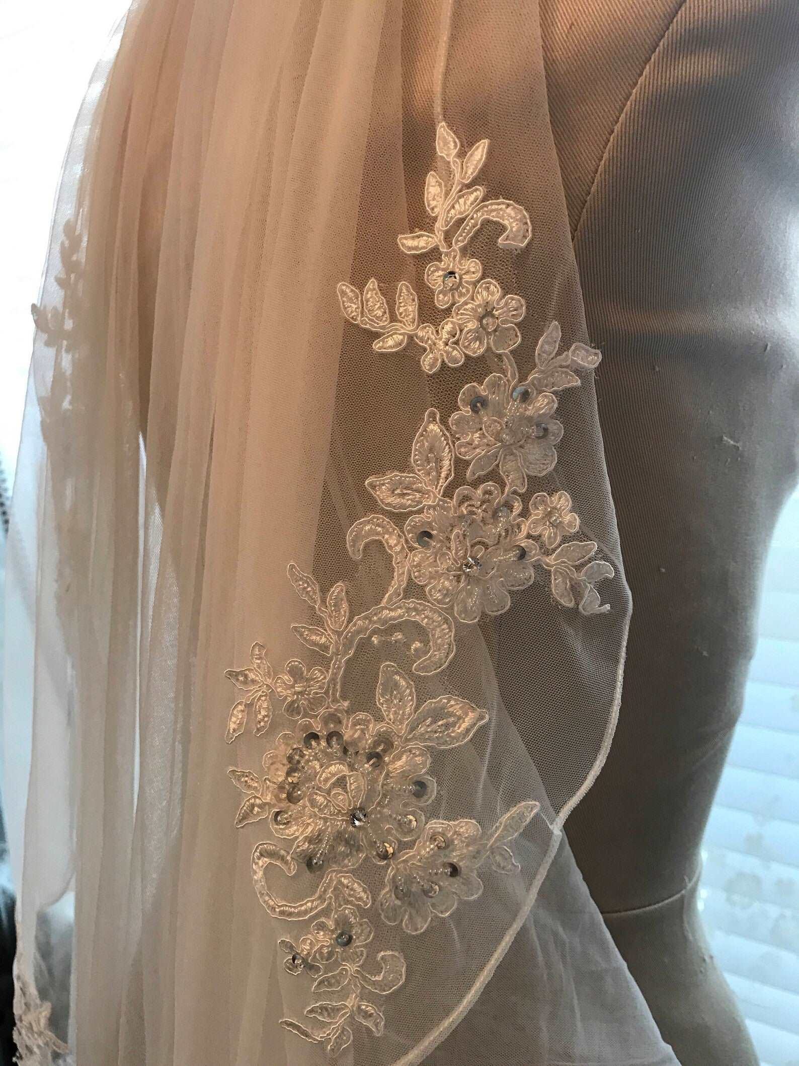Beaded Floral Lace Short Veil - A.Cherie Couture Shop