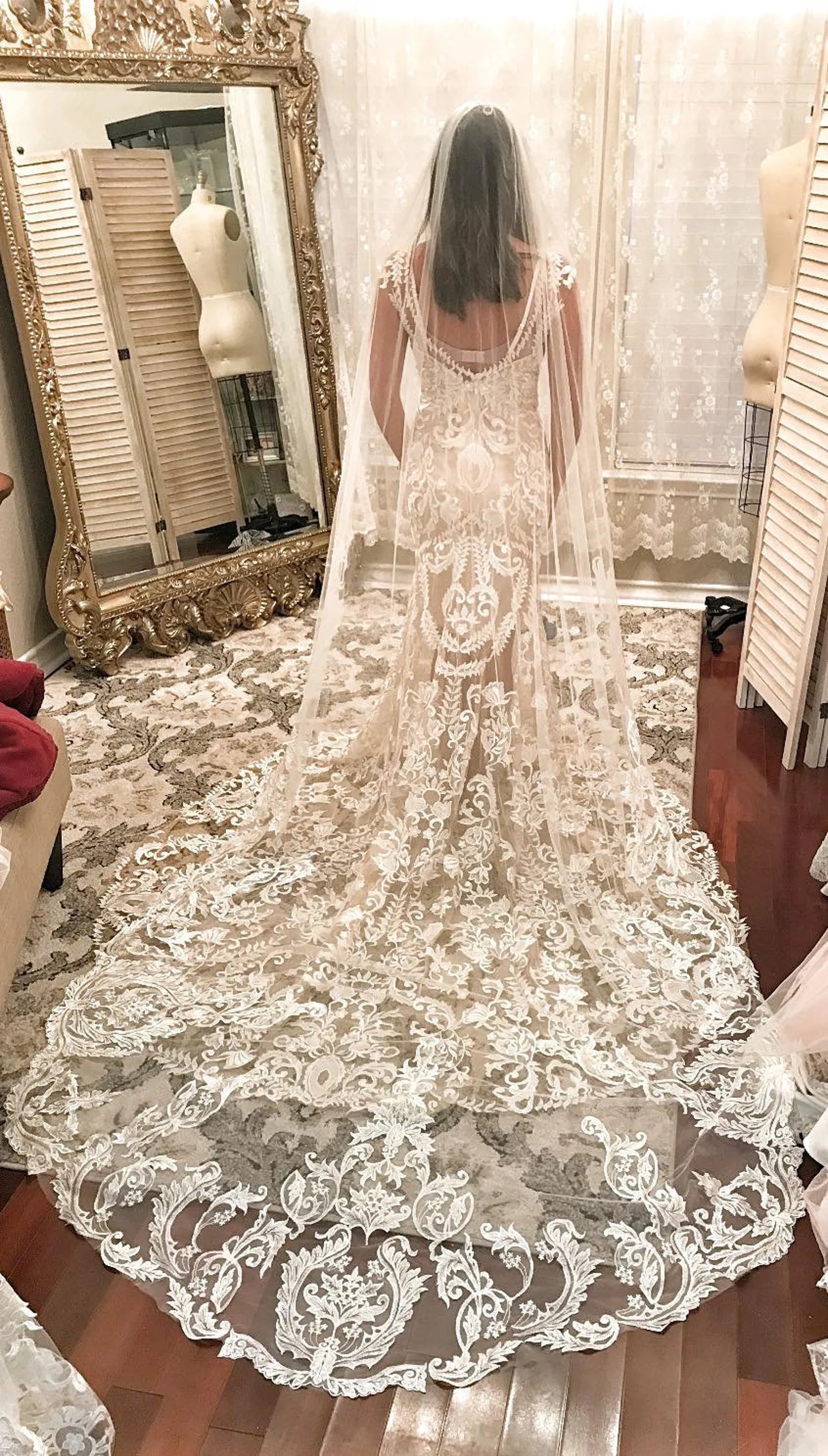 Scroll Lace Edge Cathedral Veil - A.Cherie Couture Shop