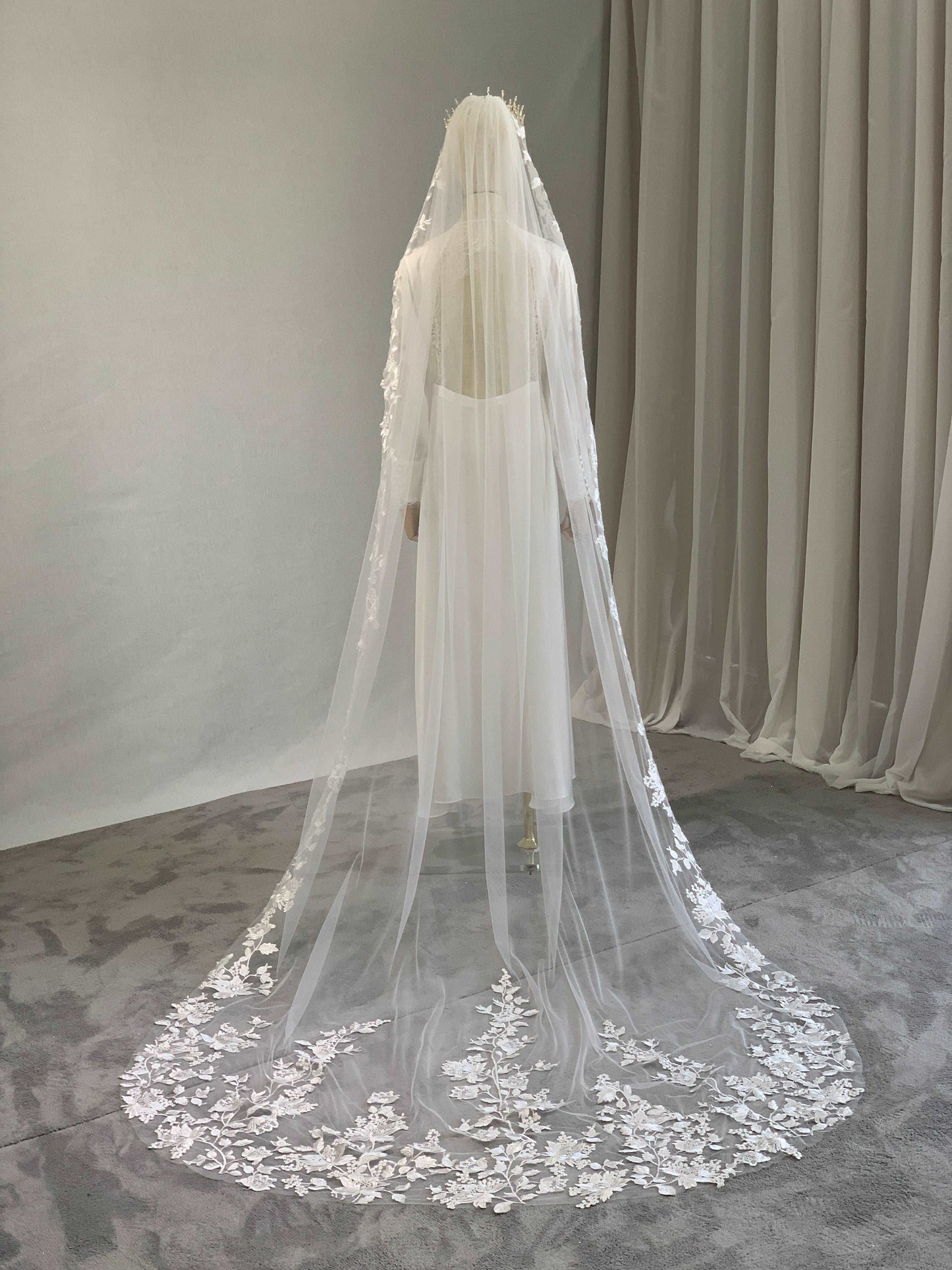 Growing Floral Lace Chapel Veil