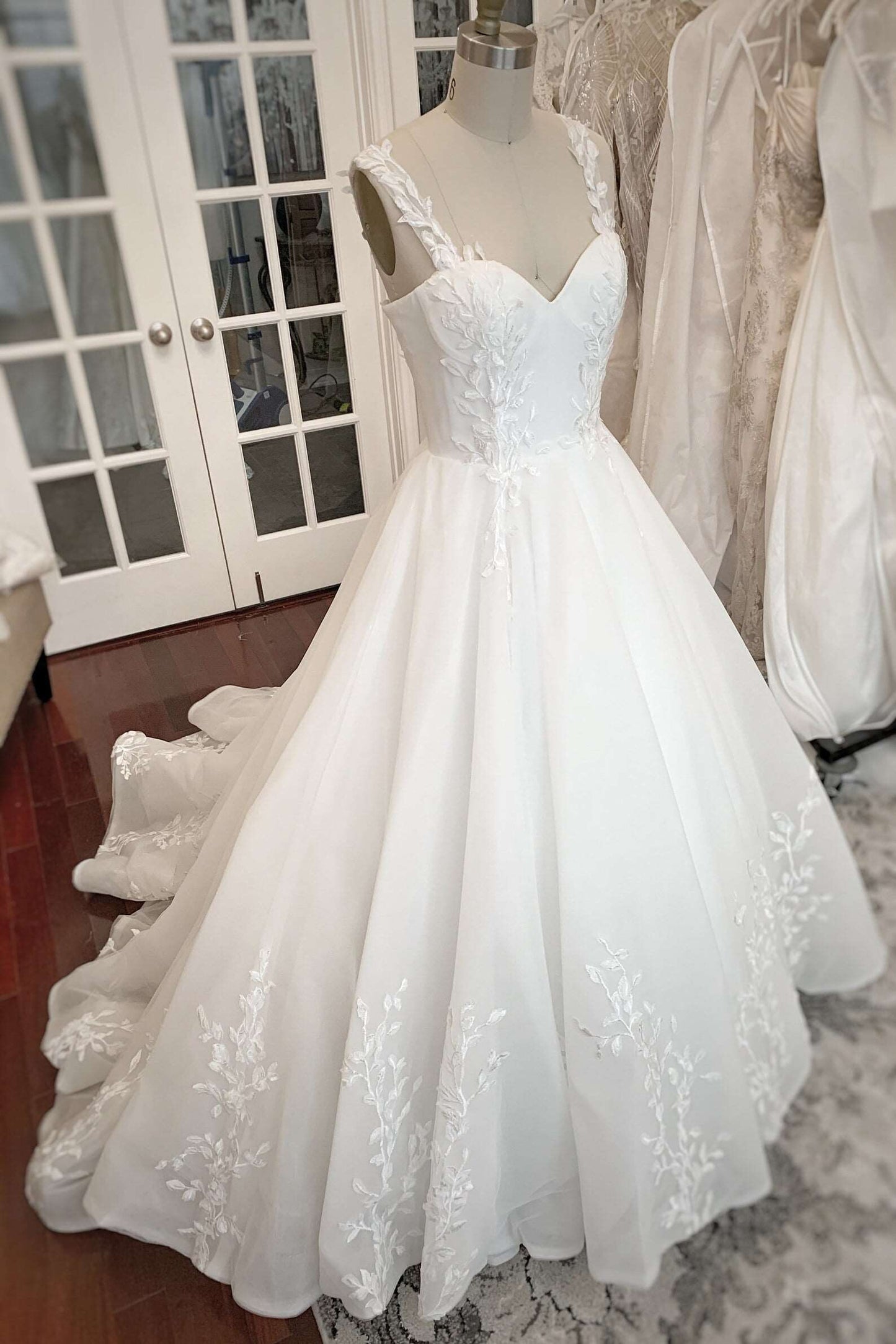 Leaf Lace Full A-Line Wedding Dress Lea