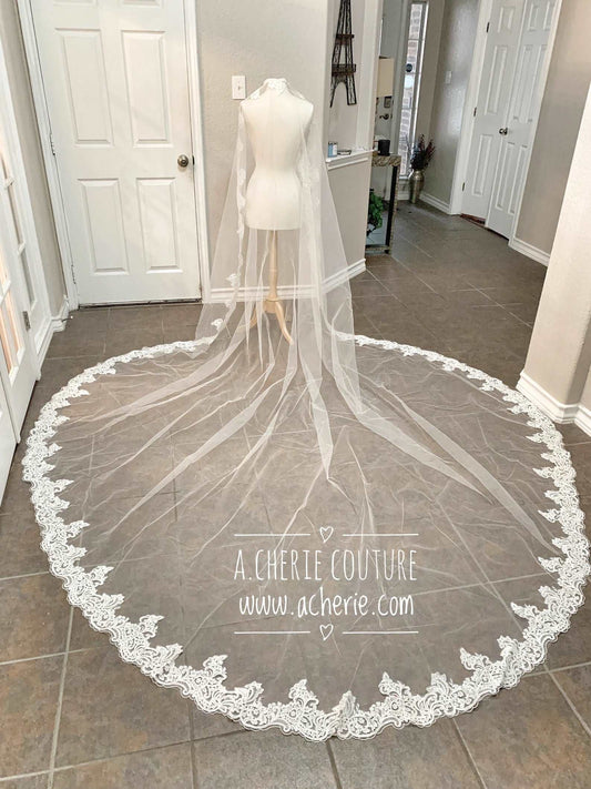 SALE- Scallop Beaded Scroll Lace Royal Veil