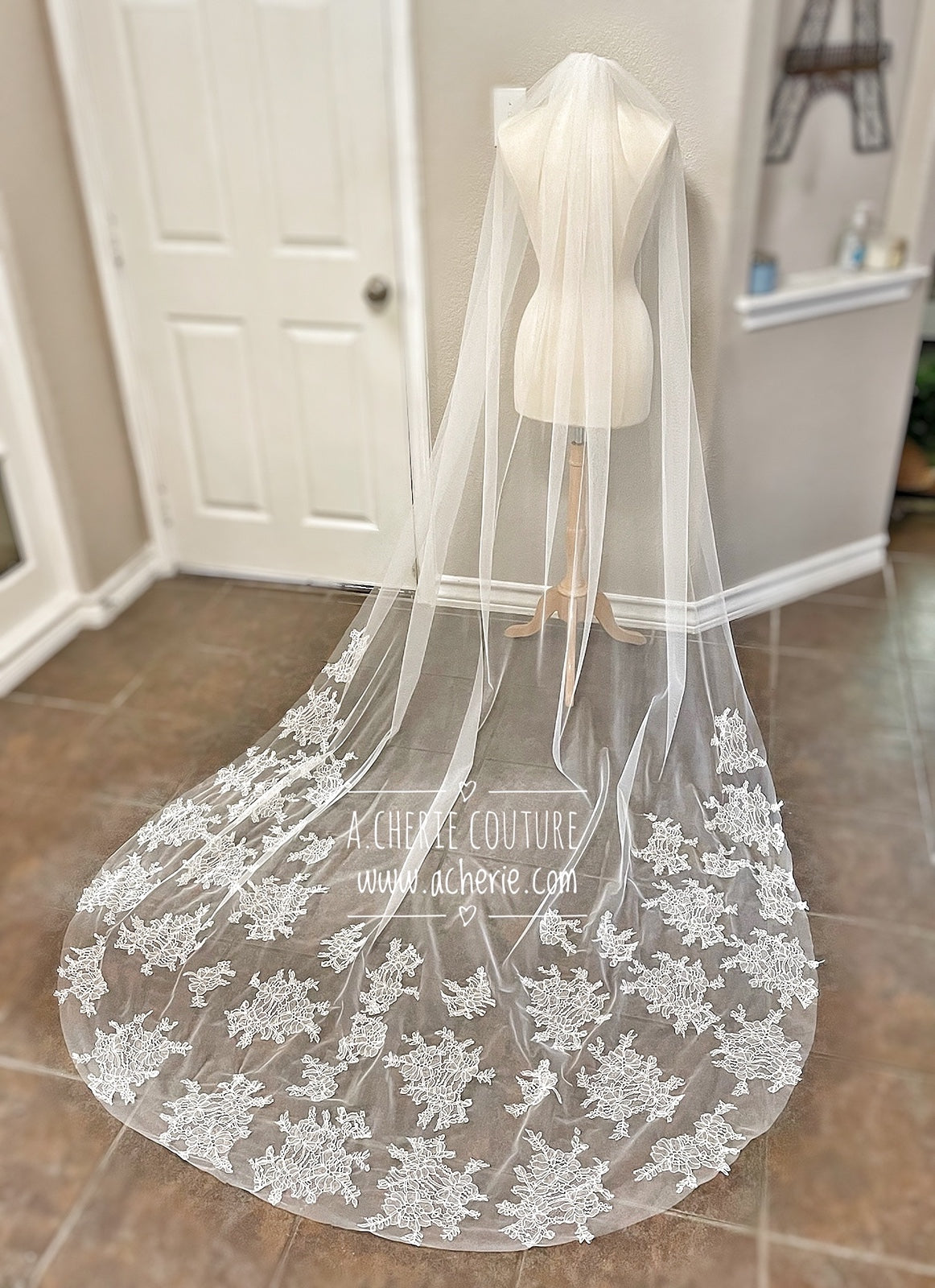 Style CHV06 Chantilly Lace Chapel Veil - A.Cherie Couture Shop