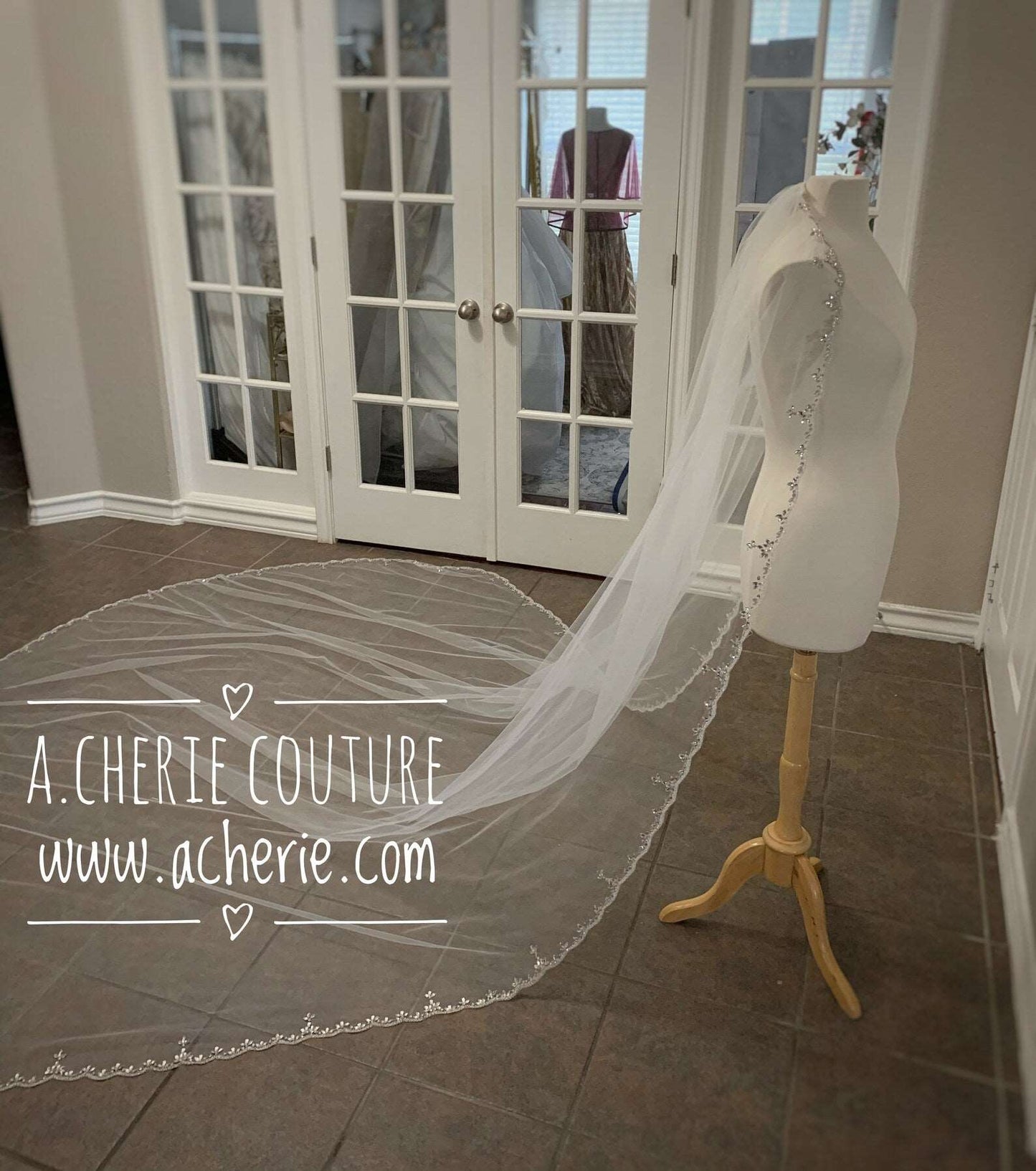 Art Deco Rhinestone Beaded Scallop Royal Veil - A.Cherie Couture Shop