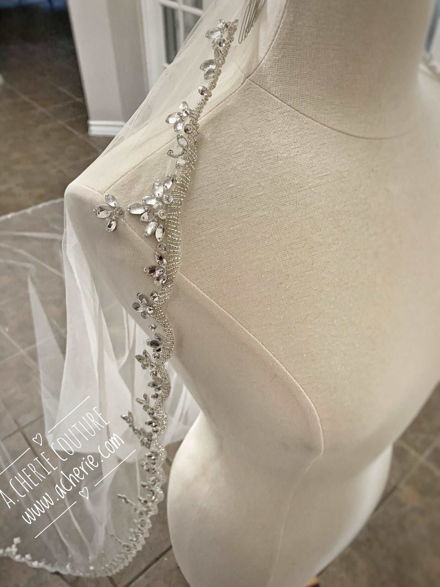 Art Deco Rhinestone Beaded Scallop Royal Veil - A.Cherie Couture Shop
