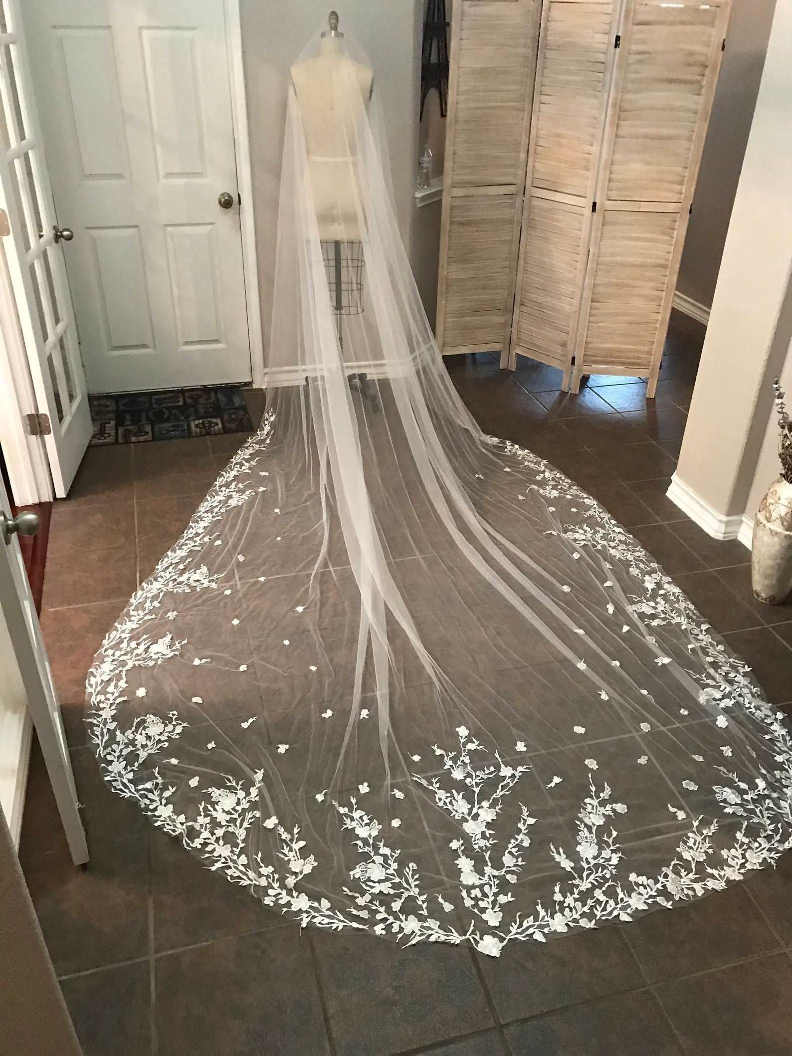 Floral Branch Lace with Scattered Flowers Royal Veil - A.Cherie Couture Shop