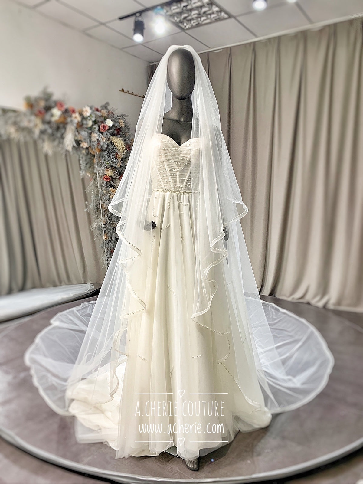 Style RV34 Mix Beaded Edge Royal Veil - A.Cherie Couture Shop