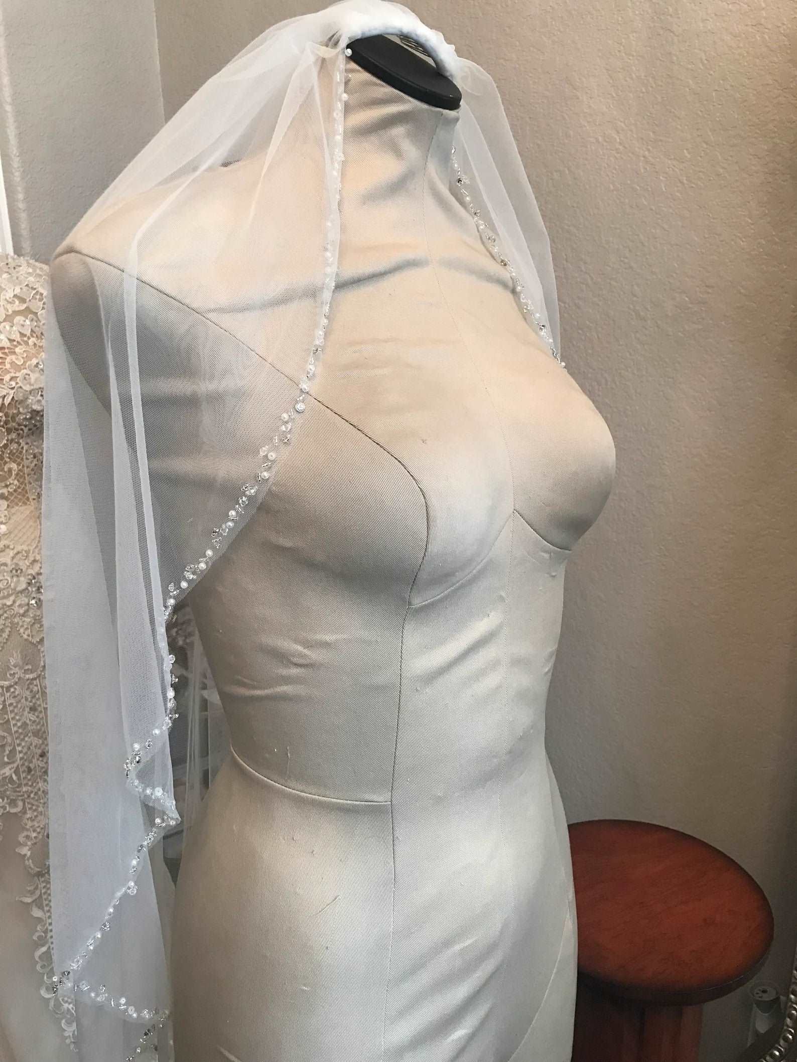 Delicate Beaded Edge Short Veil - A.Cherie Couture Shop