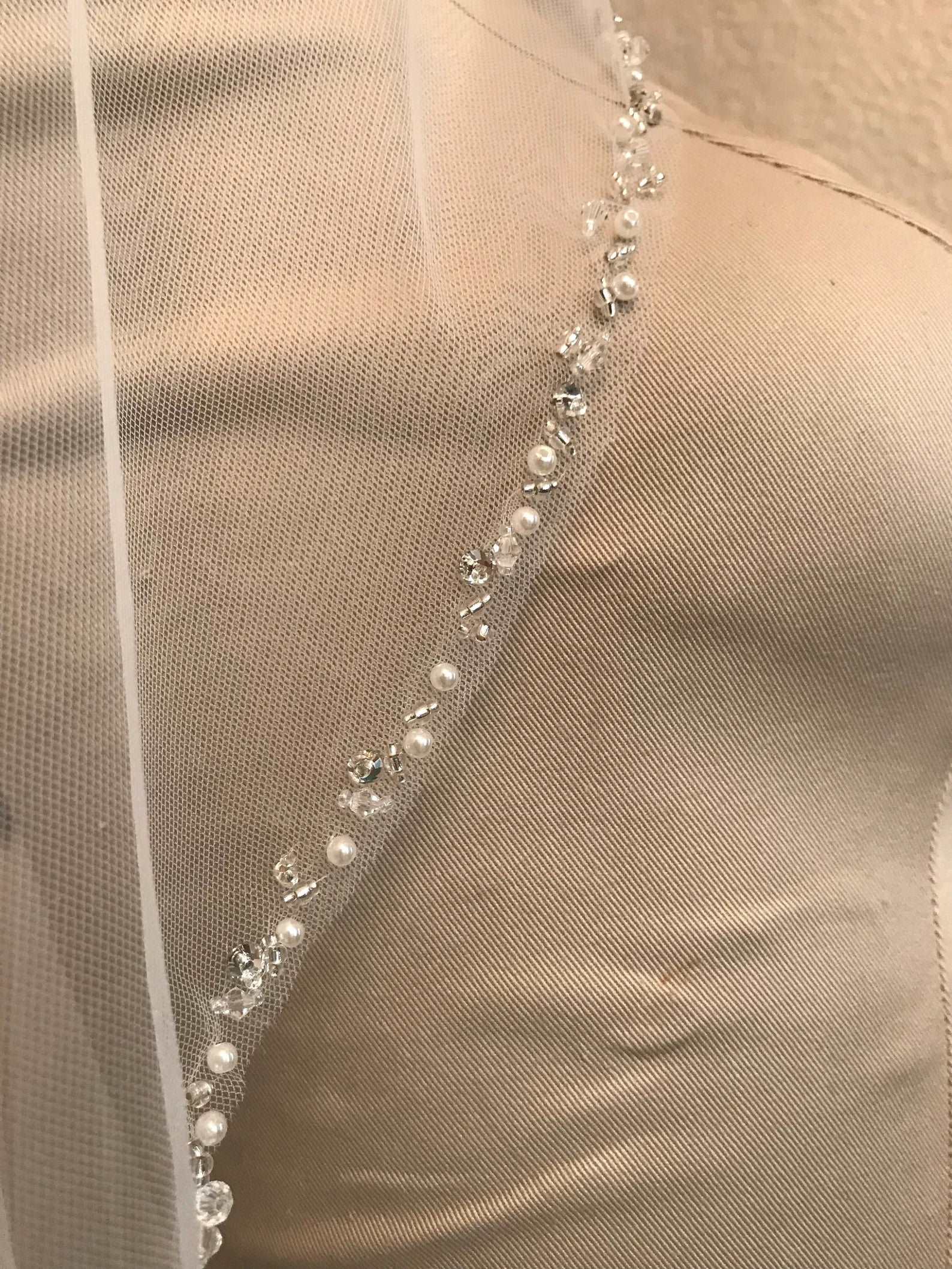 Delicate Beaded Edge Short Veil - A.Cherie Couture Shop