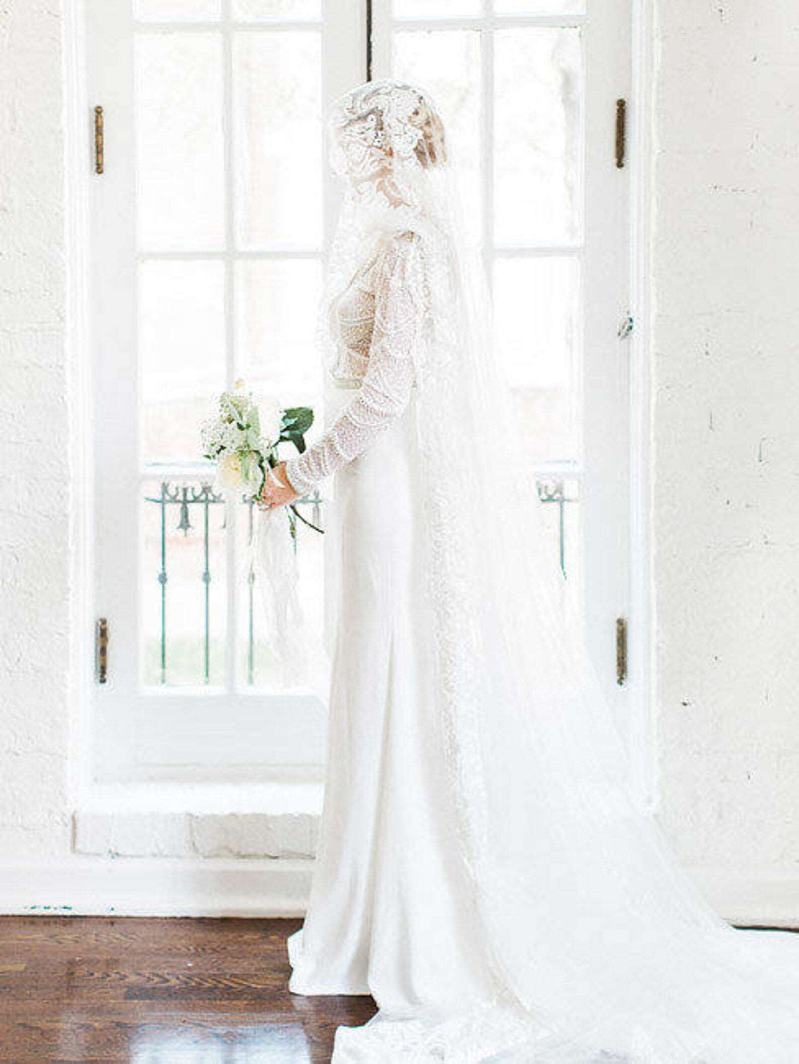 Art Deco Lace Cathedral Veil - A.Cherie Couture Shop