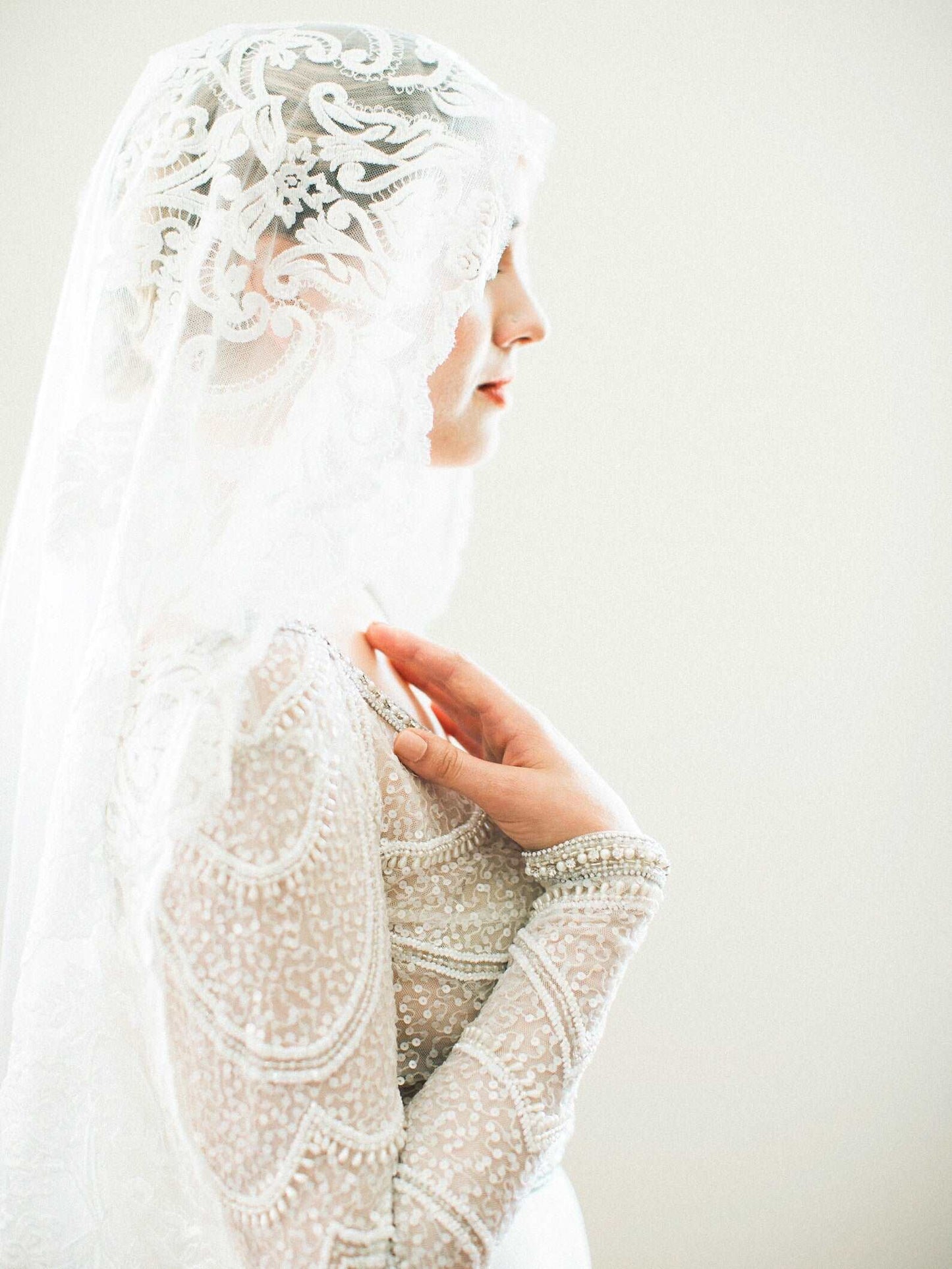 Art Deco Lace Cathedral Veil - A.Cherie Couture Shop