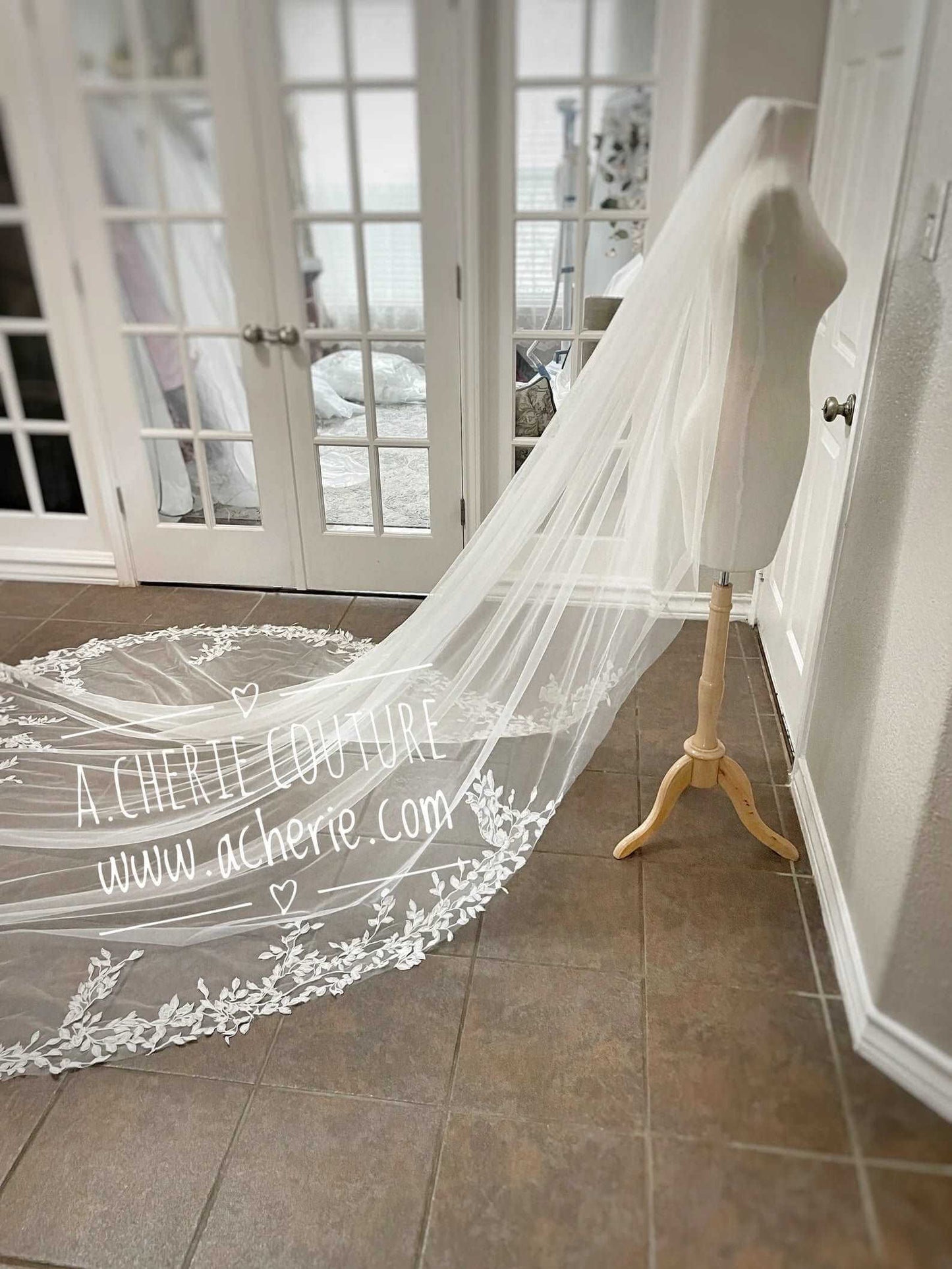 3D Leaf Lace Cathedral Veil - A.Cherie Couture Shop