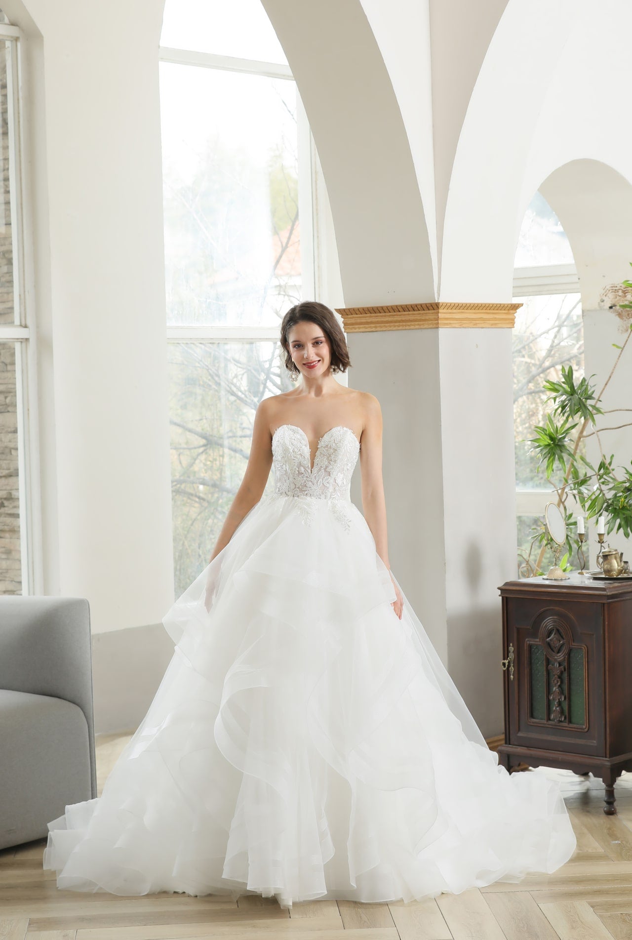 Tiered Skirt Floral Lace Ball Gown Wedding Dress