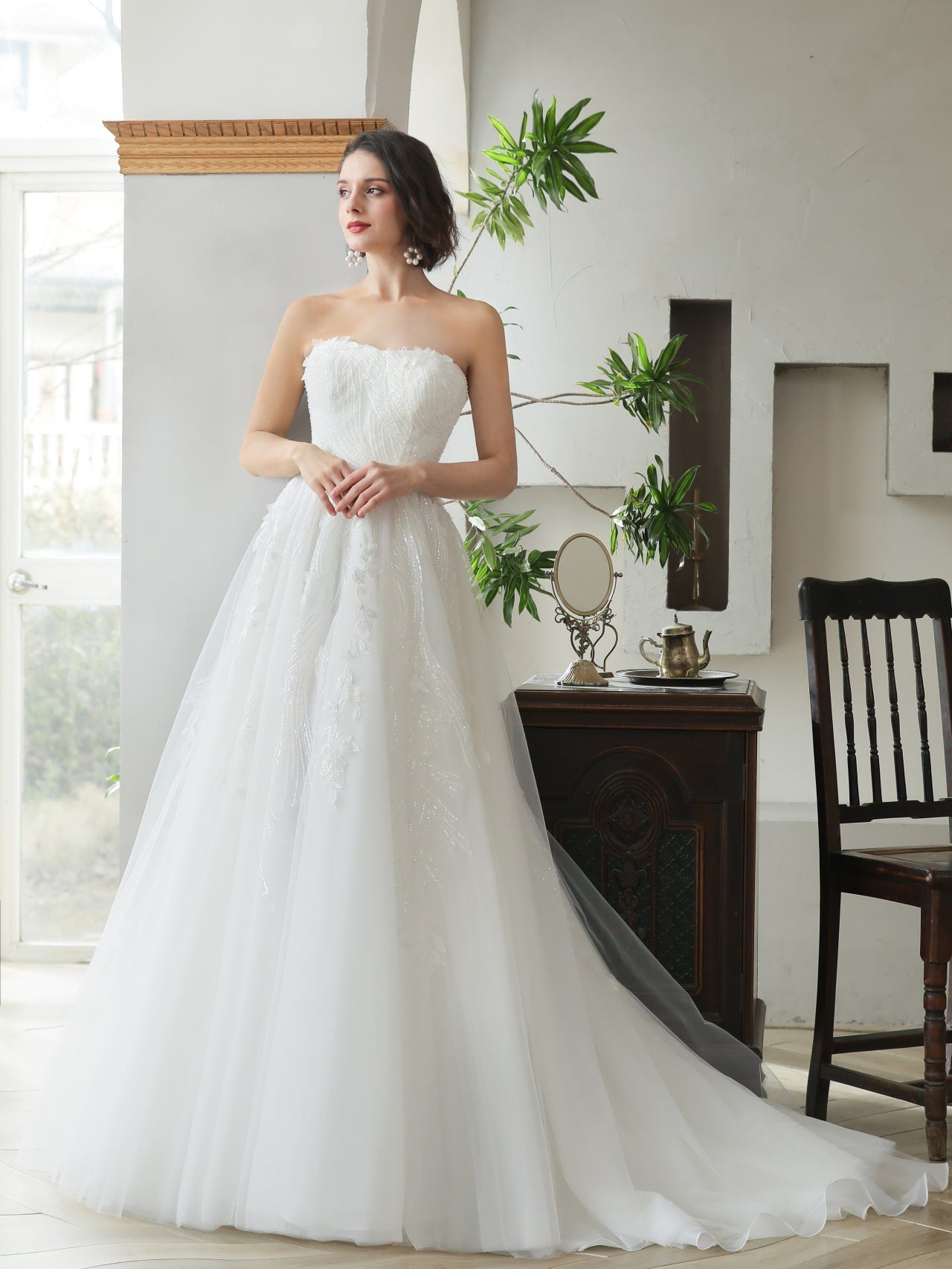 3D Leaf Beaded Sequin Lace A-Line Wedding Dress
