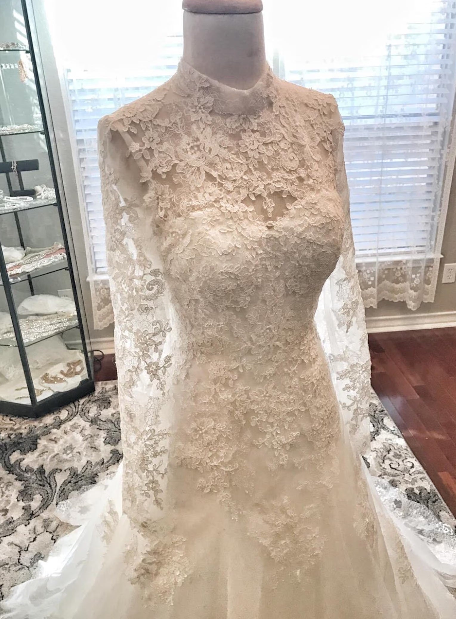 Vintage Style Full A-Line Wedding Dress Vintage Style Full A-Line Wedding Dress