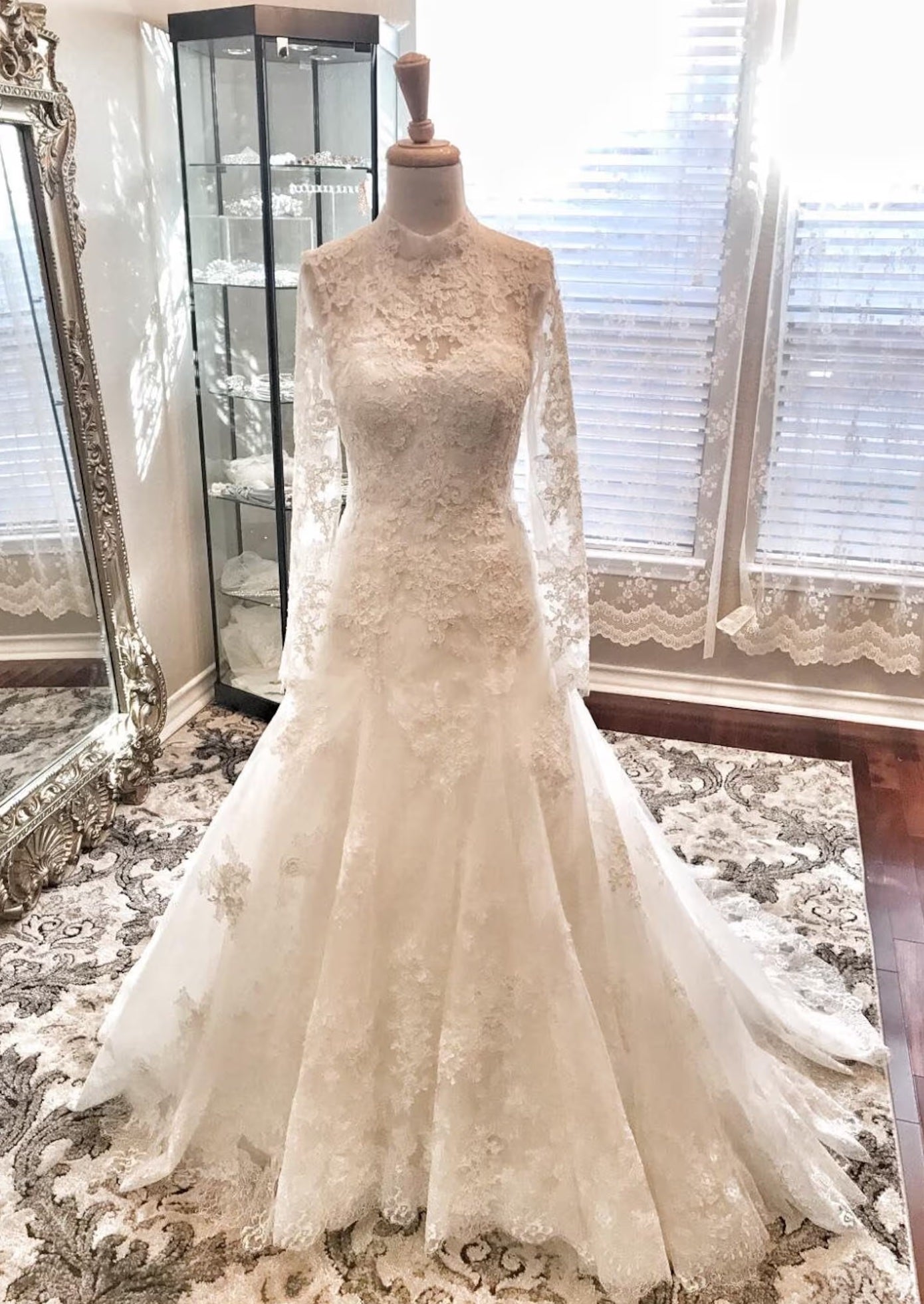 Vintage Style Full A-Line Wedding Dress