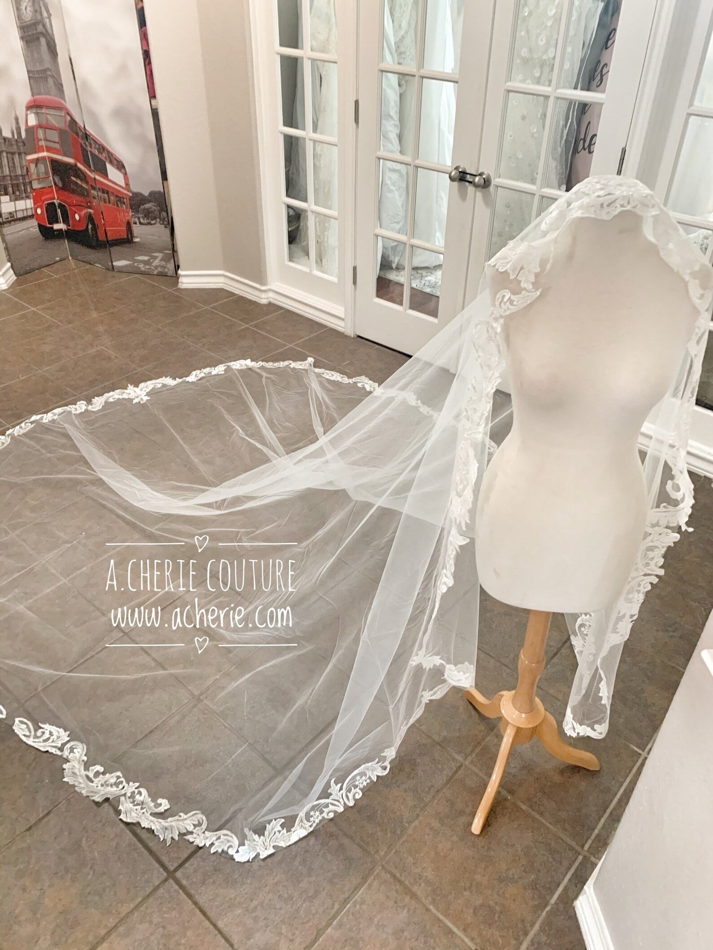 Thin Scroll Lace Cathedral Veil - A.Cherie Couture Shop