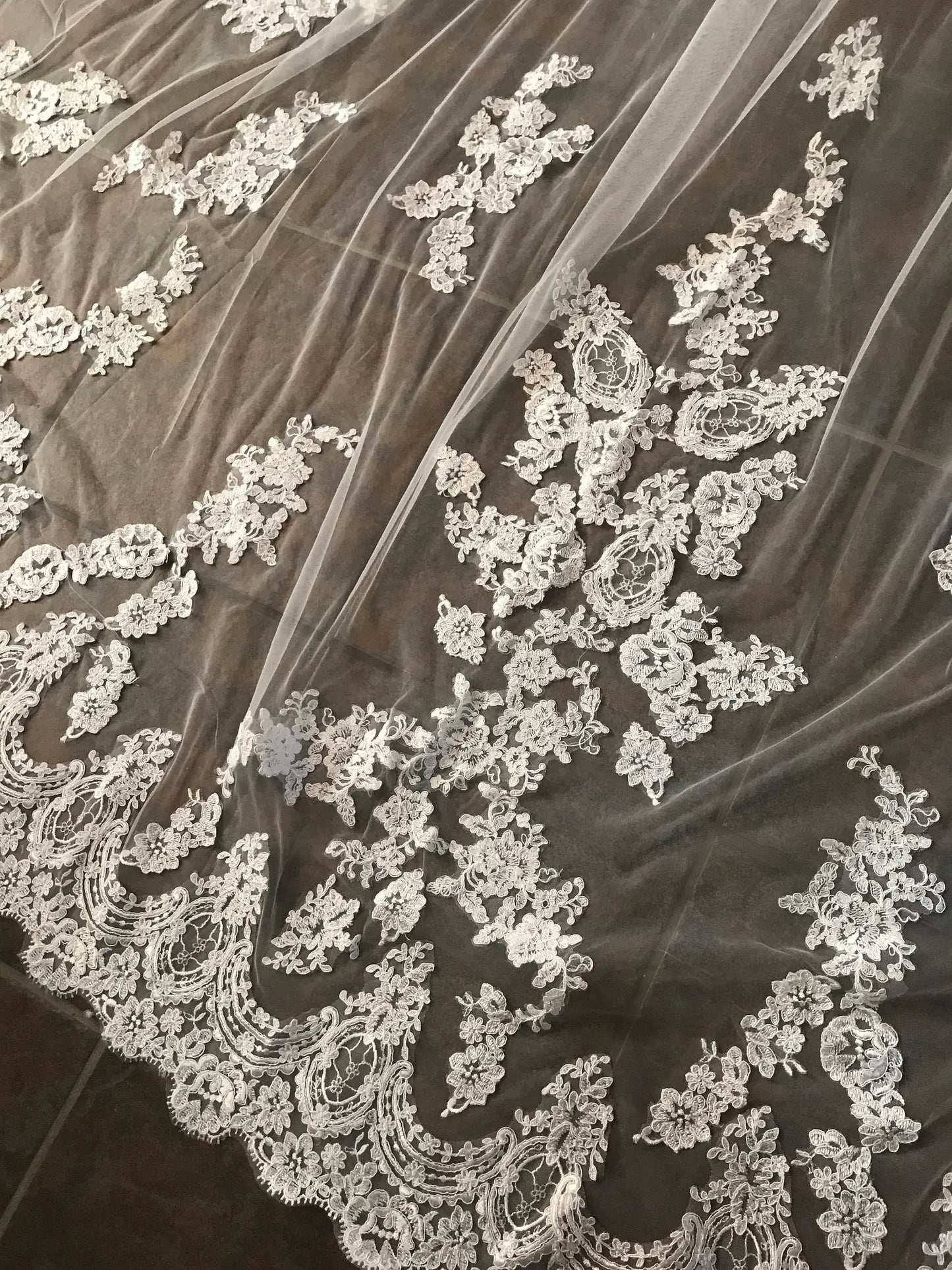 Scalloped Floral Lace Cathedral Veil - A.Cherie Couture Shop