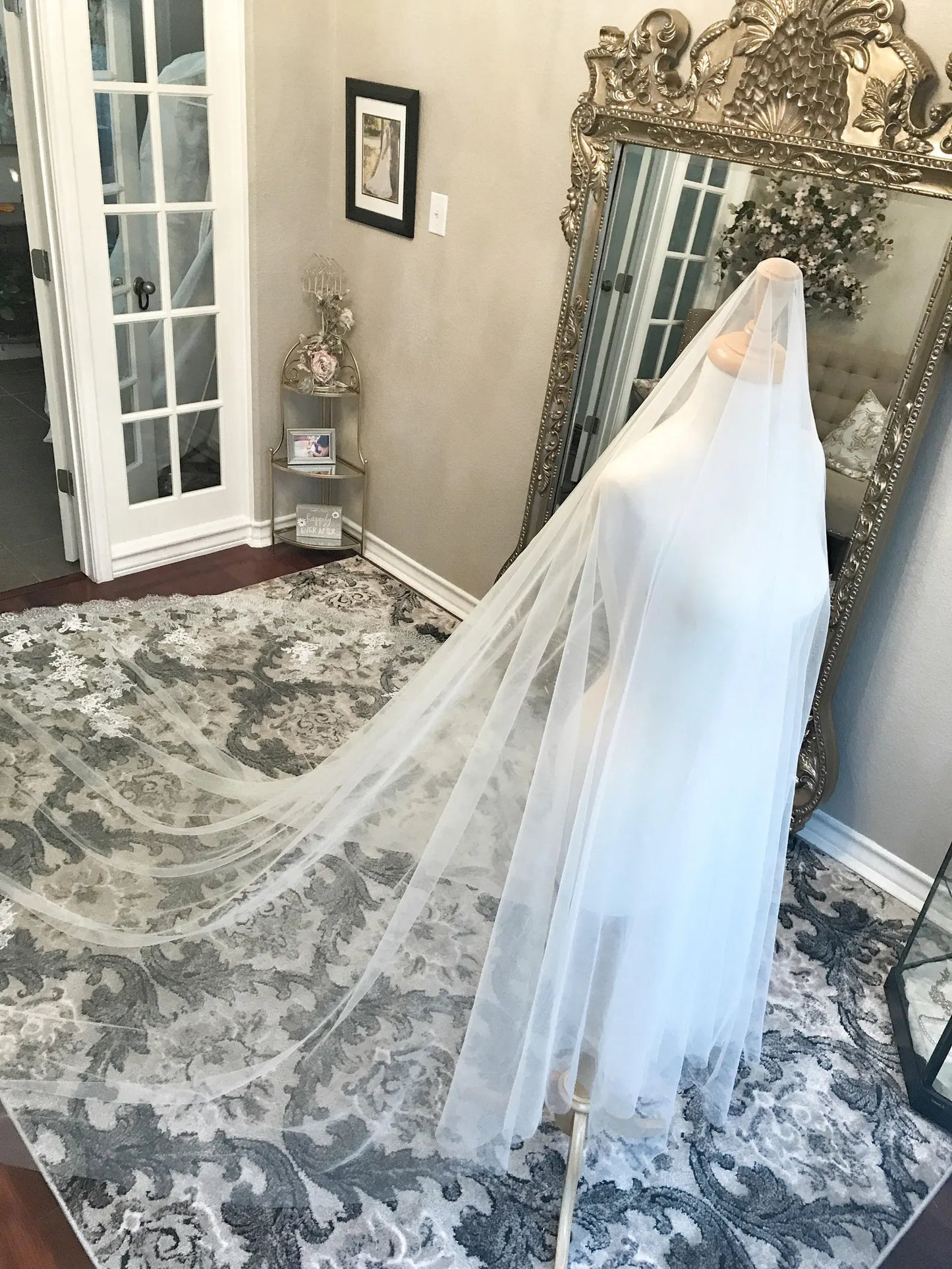 Wide Chantilly Edge Lace Royal Veil - A.Cherie Couture Shop